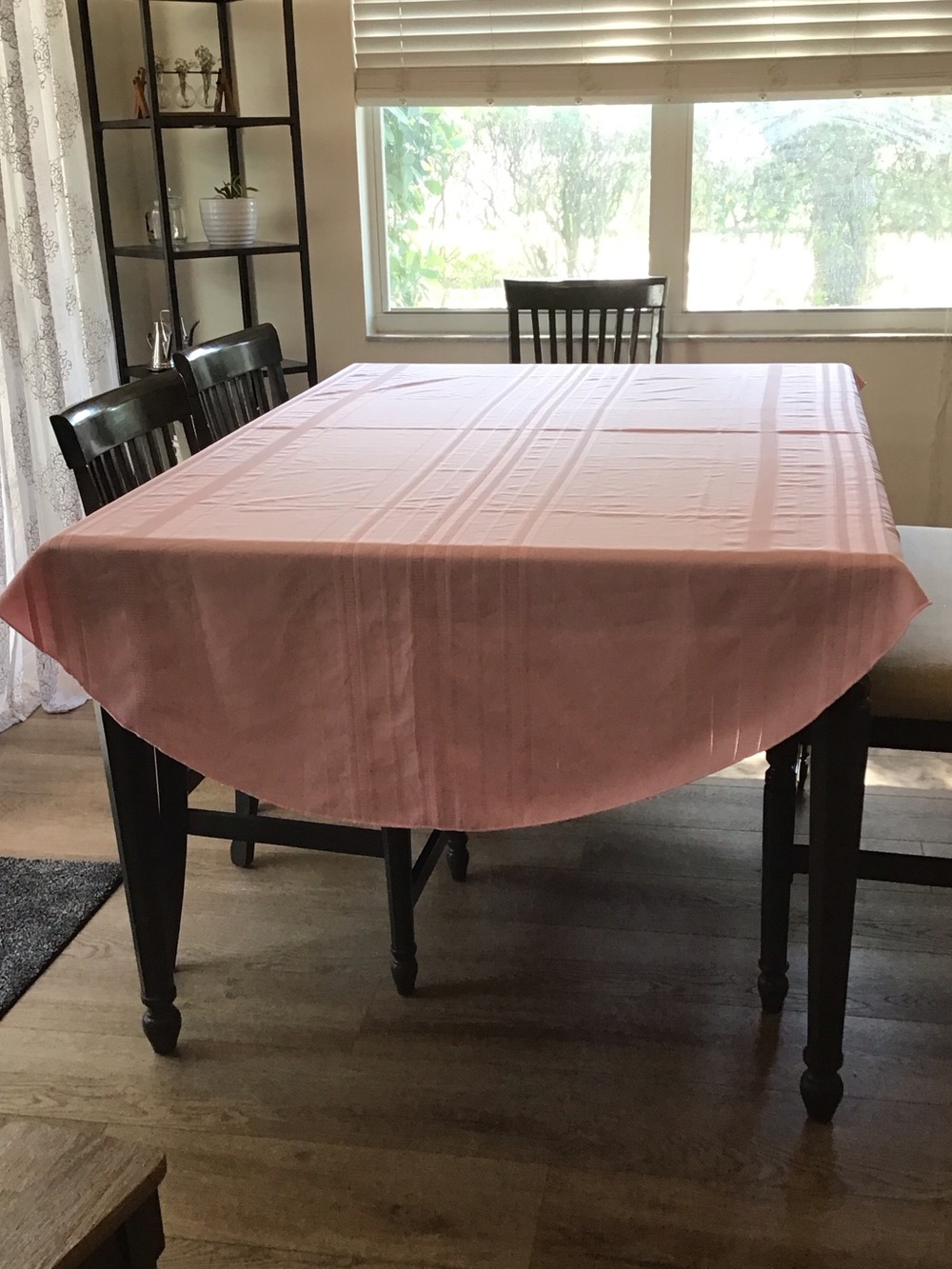 Classic Pink/Dusty Rose Tablecloth - Home Dining